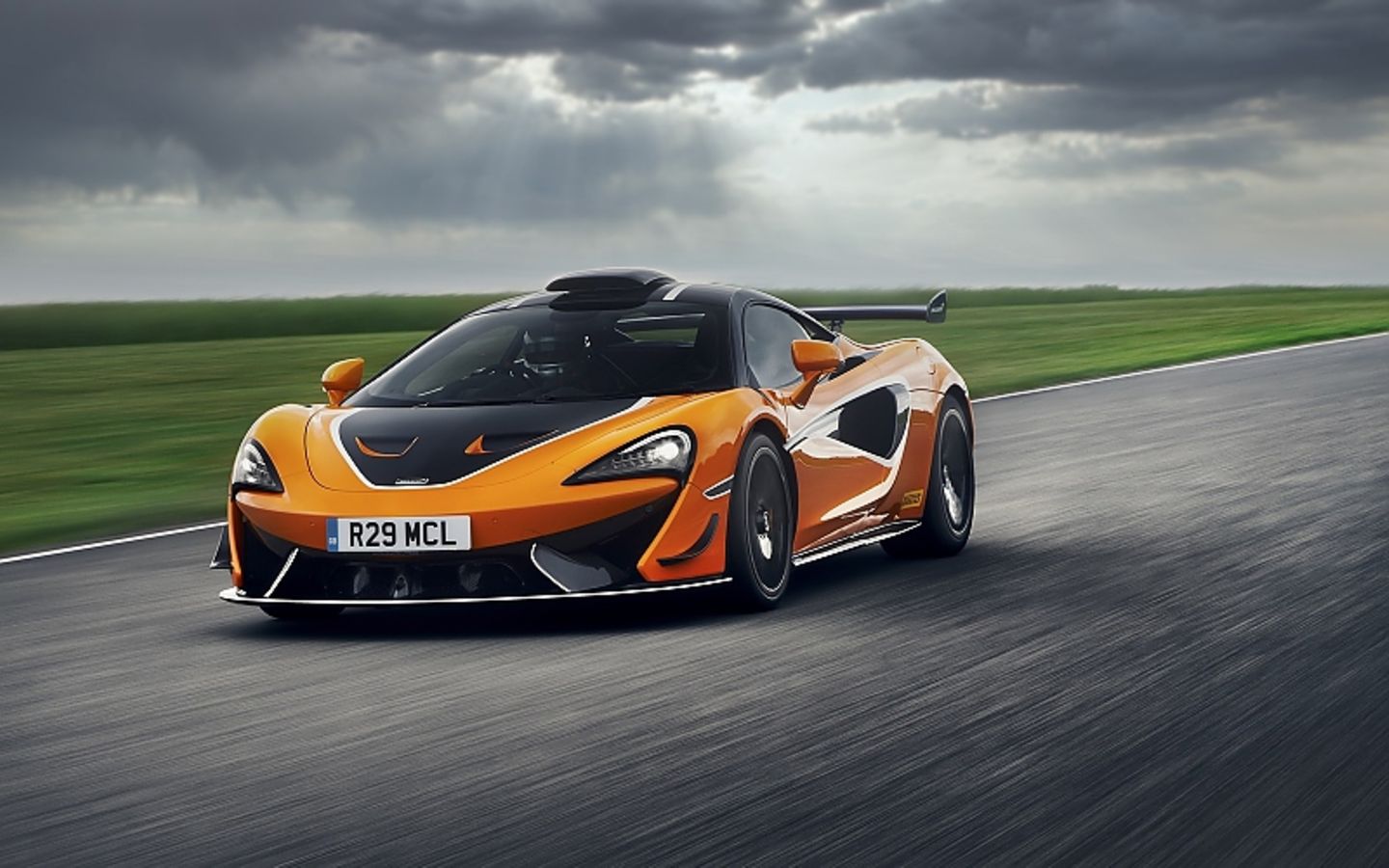 McLaren 620 R