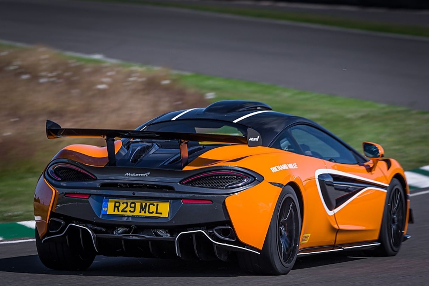 McLaren 620 R