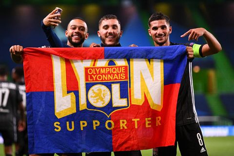 Stützen der Lyoner: Memphis Depay (l.), Rayan Cherki und Houssem Aouar (r.)