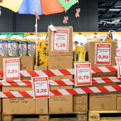 Billig ist angesagt. Wo bloß kommt der ganze Ramsch her?