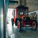 Umzug Mercedes Jellinek Reisewagen