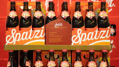 Markenstreit: "Spezi" gegen "Spatzi" - Brauereien streiten um Cola-Mischgetränke