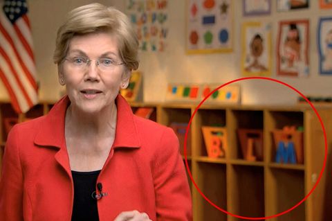 Elizabeth Warren hält eine Rede beim Parteitag der US-Demokraten.