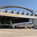 Anfang Mai war das damals noch zivil als D-AGAF registrierte Flugzeug fabrikneu aus dem Werk Toulouse bei Lufthansa Technik in Hamburg eingetroffen