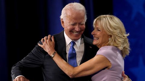 Joe Biden und seine Frau Jill beim Parteitag der Demokraten