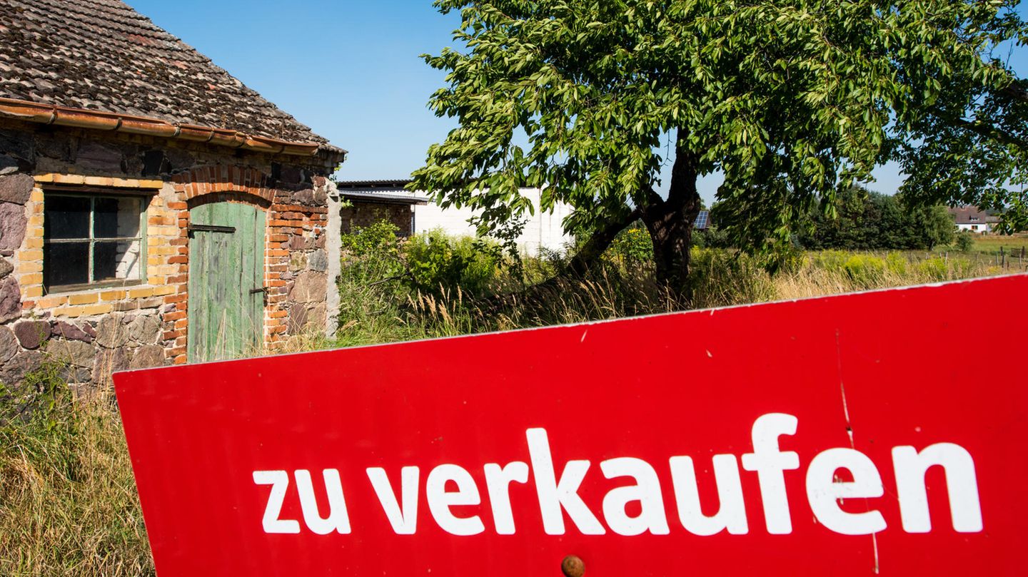 Immobilienpreise im Umland steigen Preisanstieg bei ländlichen Immobilien
