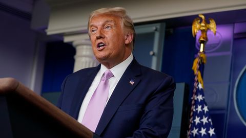 Donald Trump, Präsident der USA, spricht während einer Pressekonferenz im Weißen Haus