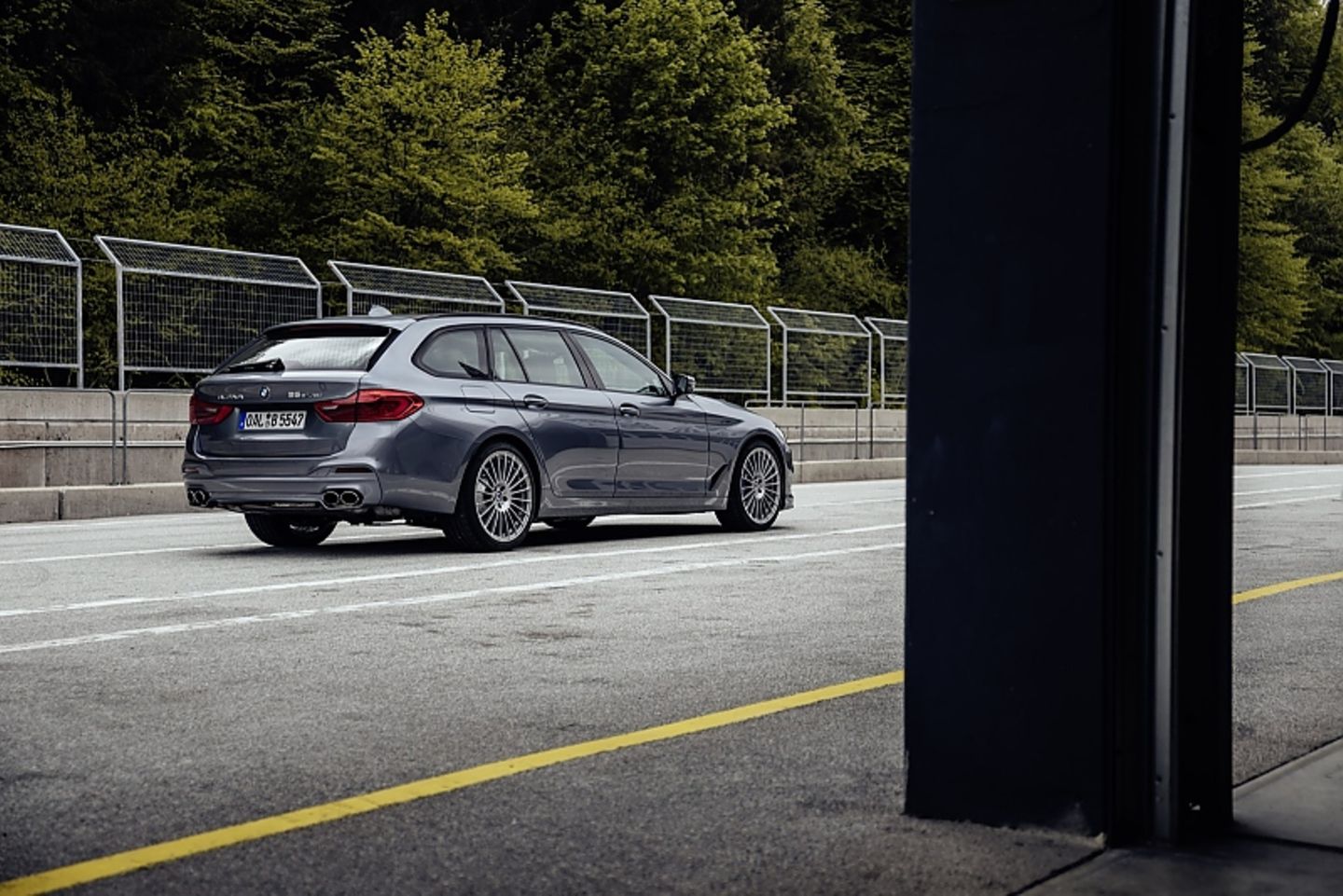 BMW Alpina B5