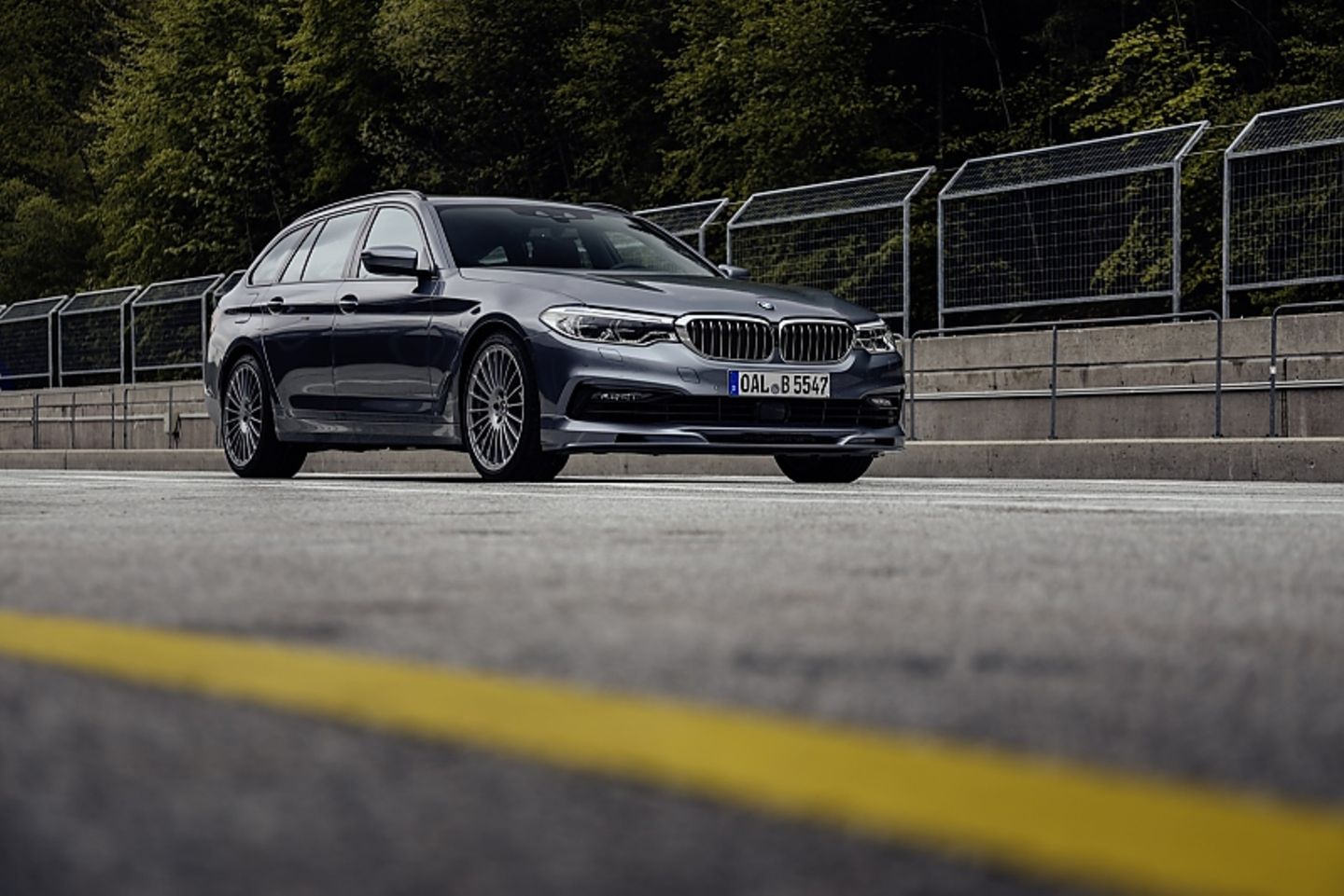 BMW Alpina B5