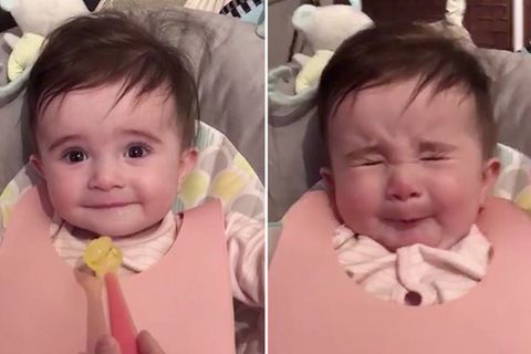 Niedliches Video: Baby verzieht beim Essen das Gesicht.