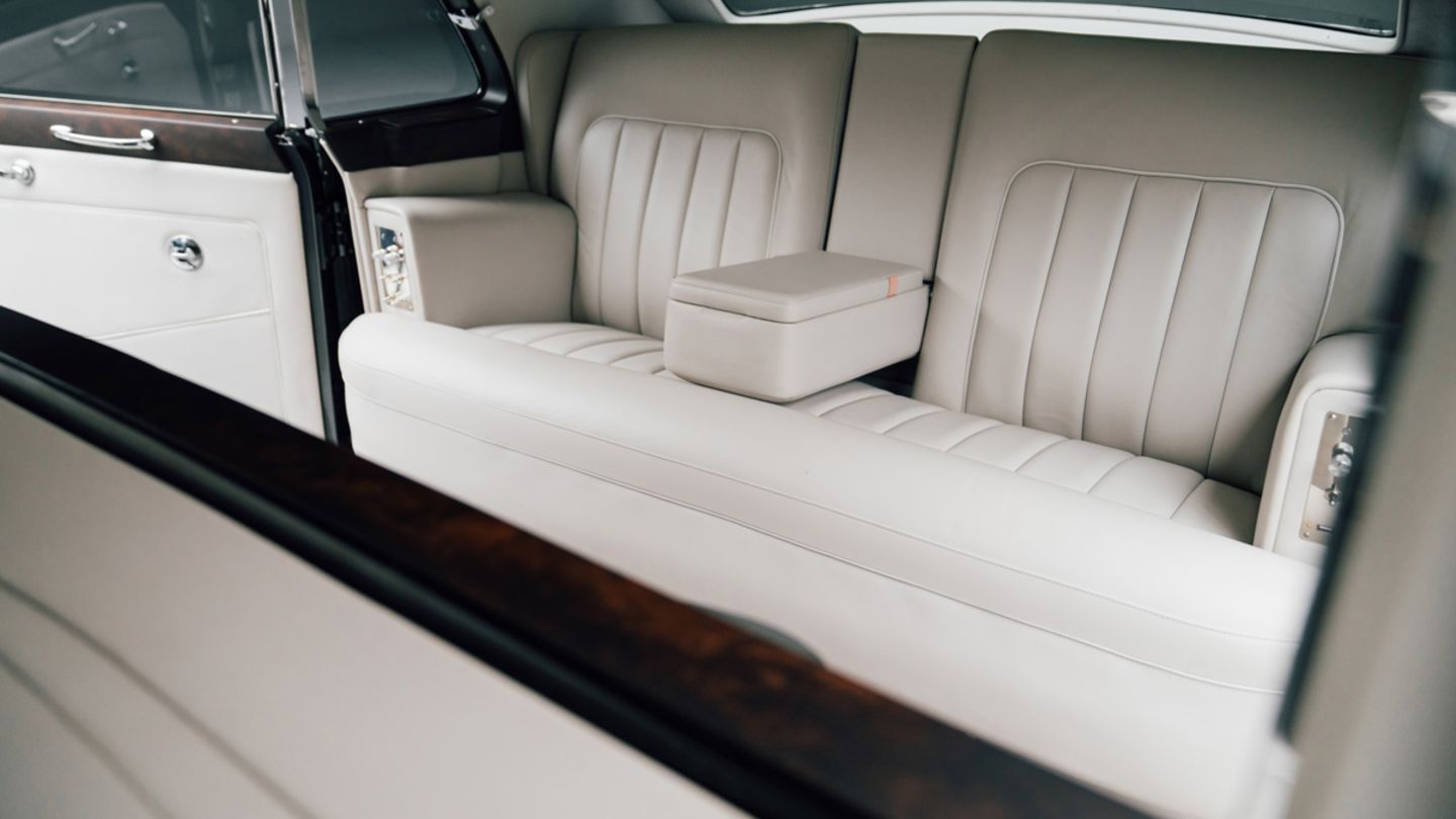 Der Phantom bleibt auch nach dem Umbau ein Chauffeursauto.