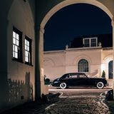 Der Phantom V führt noch das Vorkriegsdesign des Automobilbaus fort und bringt es in den 1960er Jahren zur Perfektion.