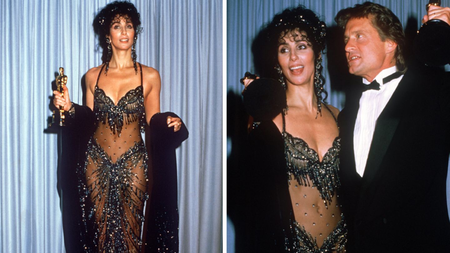 Legendäre Outfits: Die Oscars 1988: Als Cher mit einem Hauch von Nichts für Empörung sorgte