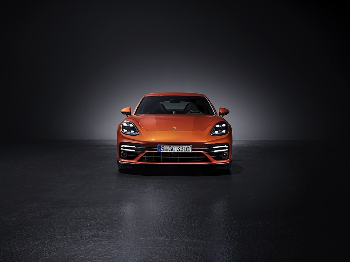 Porsche Panamera 2021