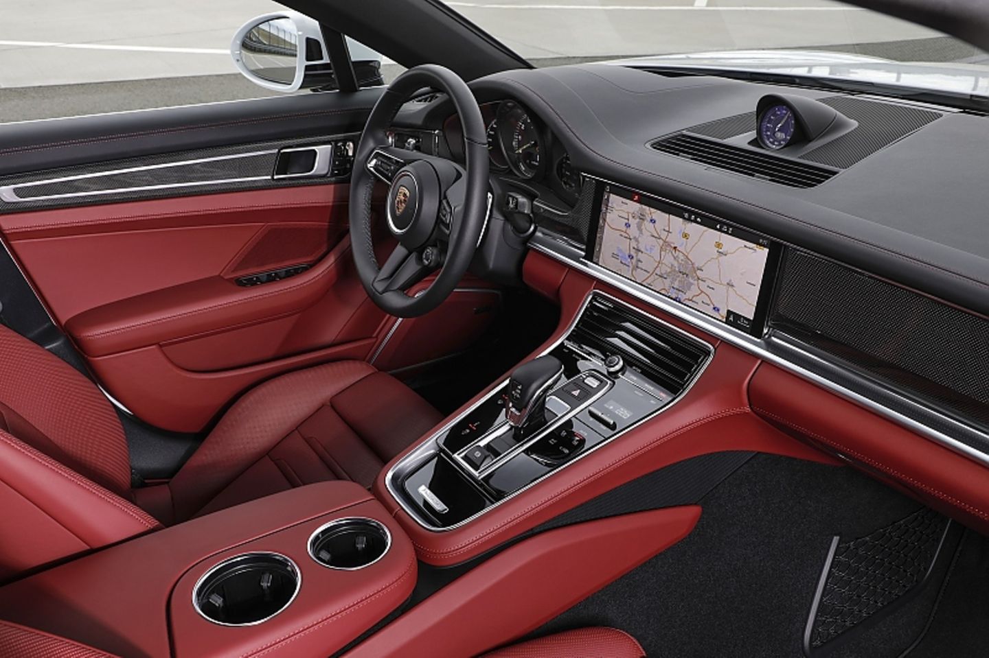 Porsche Panamera 2021