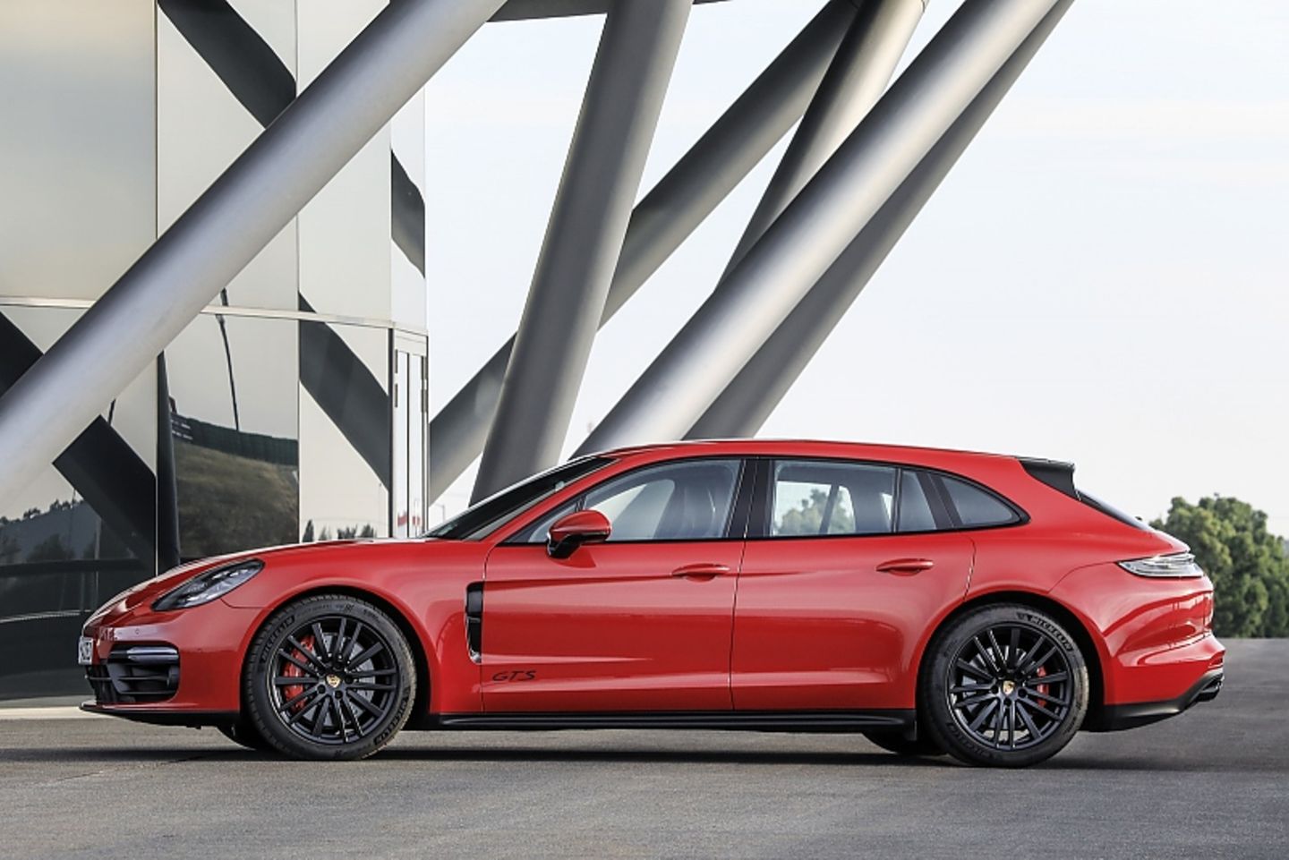 Porsche Panamera 2021