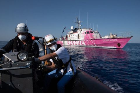 Banksy stiftet Sea Watch ein Schiff