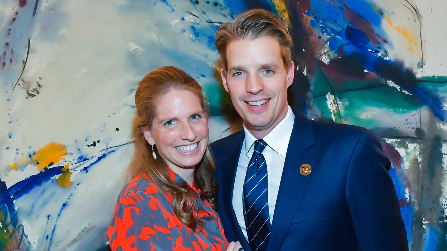Auktionator Kilian von Seldeneck mit Ehefrau Alice