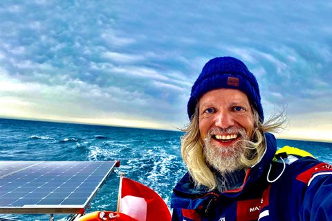 Buch über Segelabenteuer: Professor Kummer segelte direkt in die Corona-Krise - seine Odyssee dauerte 90 Tage