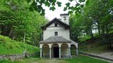 Die im Wald gelegene Kapelle aus dem späten 15. Jahrhundert: Madonna della Segna