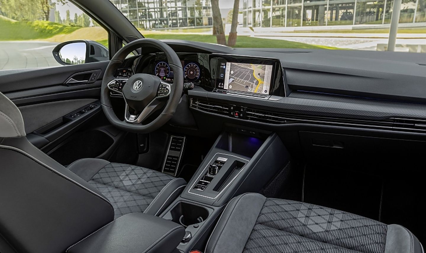 VW Golf 1.0 eTSI