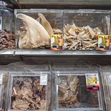 Getrocknete Haiflossen