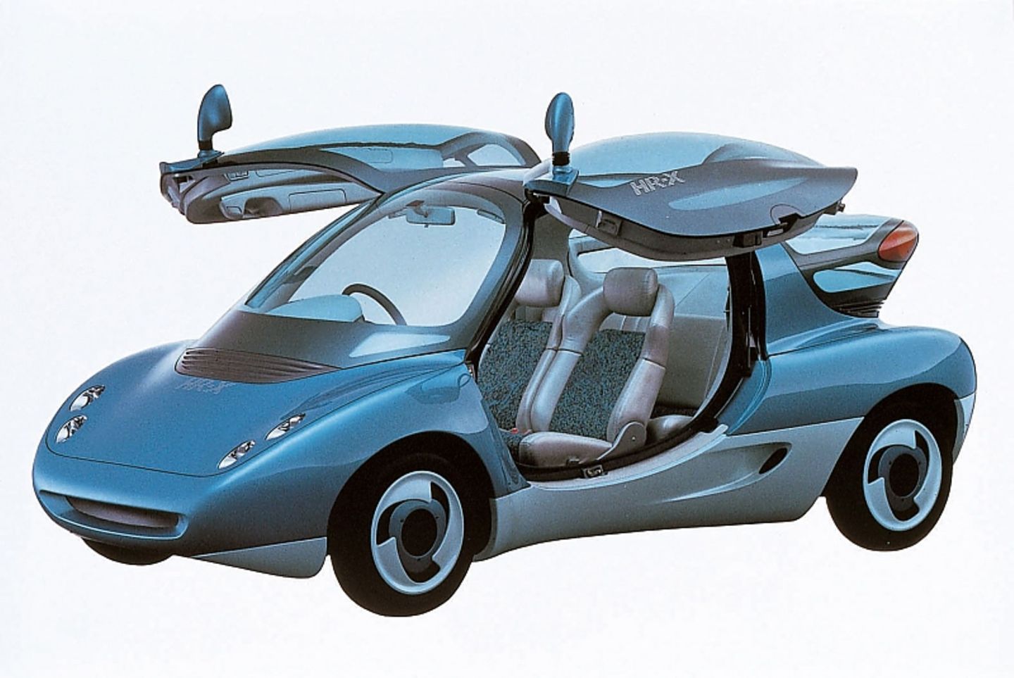 Das Mazda HR X Concept ist ein Wasserstoffauto, das auf der Tokyo Motor Show 1991 präsentiert wurde Das Mazda HR X Concept ist ein Wasserstoffauto, das auf der Tokyo Motor Show 1991 präsentiert wurde