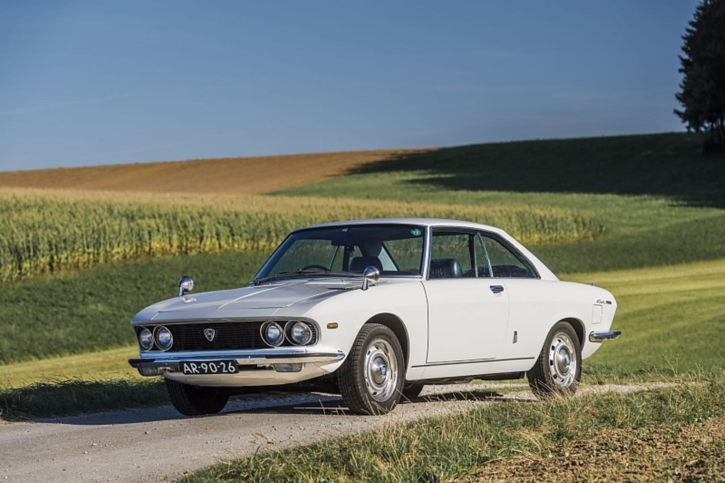 Italienische Formen: Mazda R130 Luce 1969