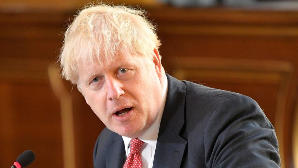 Großbritannien: "Wie ein verletztes Pferd" – was es mit den Gerüchten um Boris Johnsons Rücktrittsplan auf sich hat