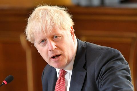 Großbritannien: "Wie ein verletztes Pferd" – was es mit den Gerüchten um Boris Johnsons Rücktrittsplan auf sich hat