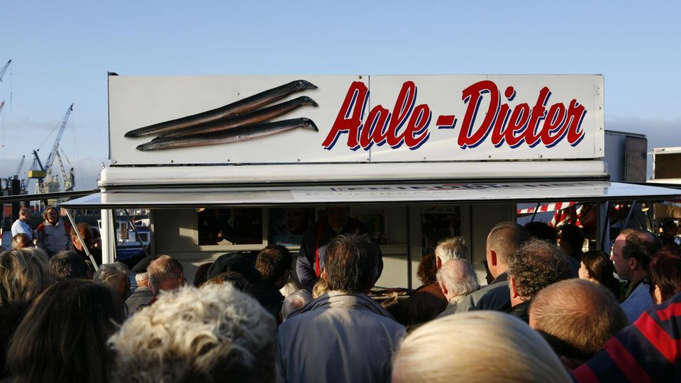 Coronavirus: Der Fischmarkt in Hamburg Altona mit Aale-Dieter Der Fischmarkt in Hamburg Altona mit Aale-Dieter