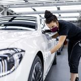 Auch bei der neuen Fabrik ist der Faktor Mensch unerlässlich