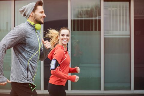 Viele Jogger hören Musik beim Laufen
