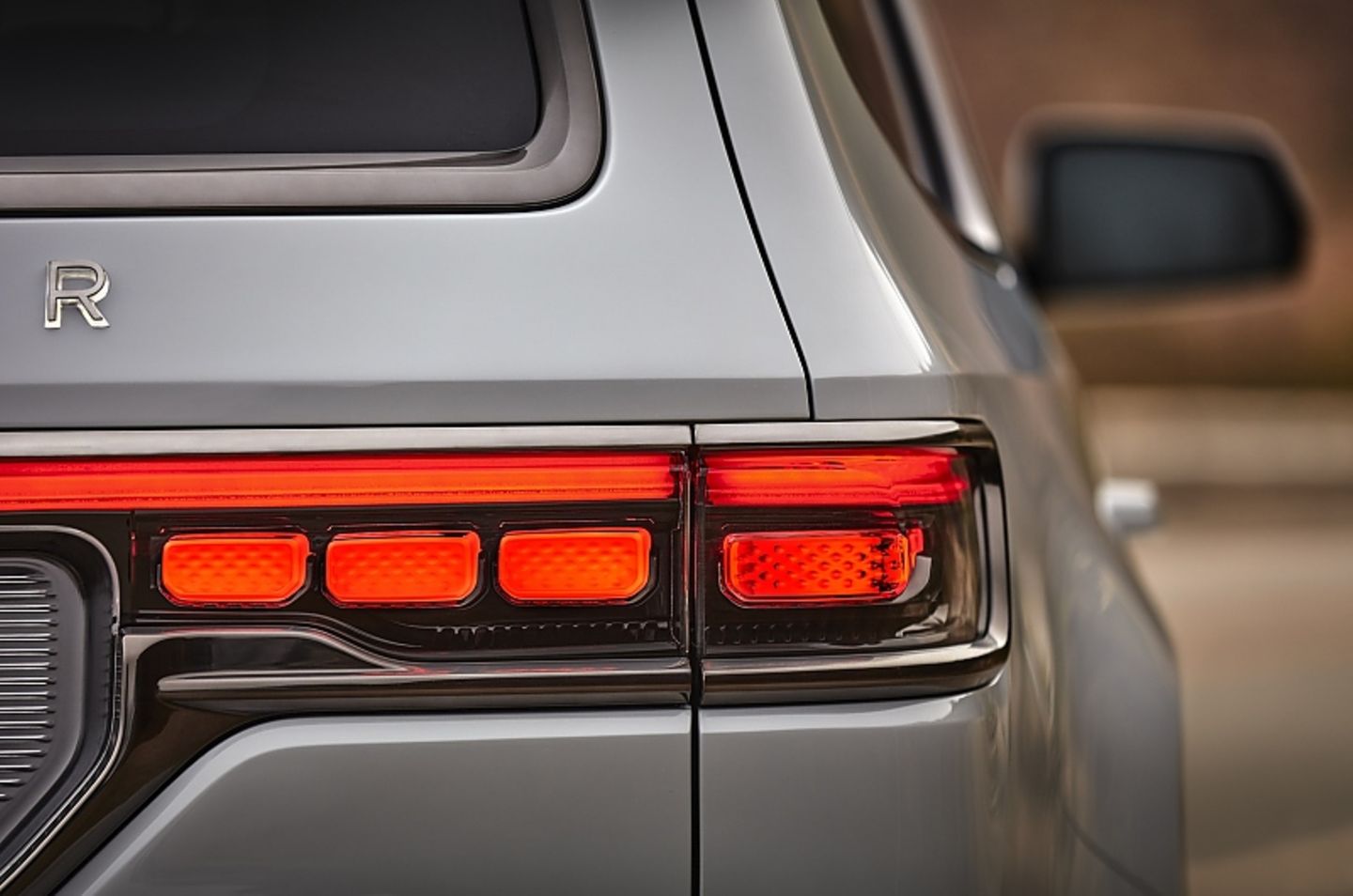 Jeep Grand Wagoneer 2021