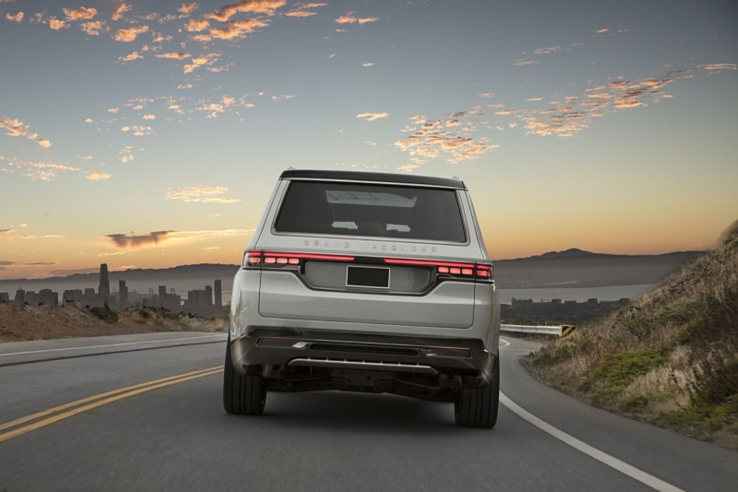 Jeep Grand Wagoneer 2021