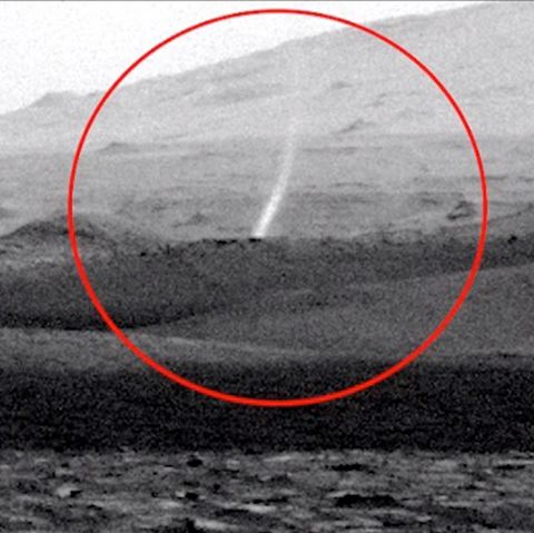 Neue Bilder vom Mars: Curiosity filmt Staubteufel