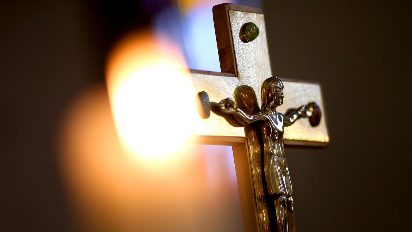 Der Katholischen Kirche in Deutschland laufen seit Jahren die Mitglieder davon