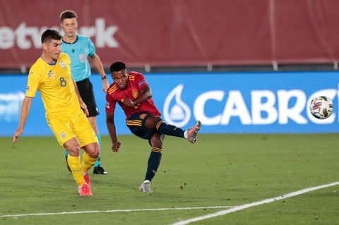 Ist er der neue Messi? Ansu Fati ist mit 17 Lenzenschon recht weit in seiner Entwicklung