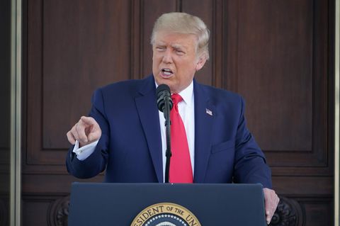 Angriff auf seine eigene Militärführung: US-Präsident Donald Trump vor dem Weißen Haus in Washington