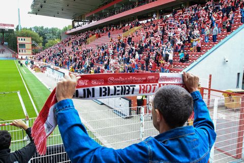 Beim Testspiel vom Union Berlin gegen den Nürnberg kehrten 4500 Fans in das Stadion an der Alten Försterei in Köpenick zurück