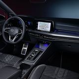 Das Cockpit des Variant und des Alltracks sind identisch mit dem des Golf 8