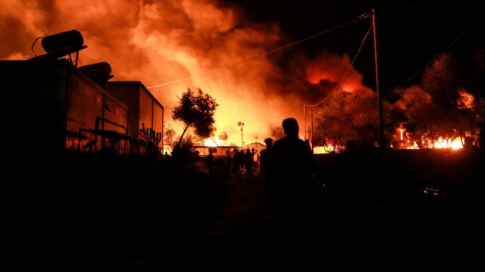 Brand im Flüchtlingslager Moria auf Lesbos