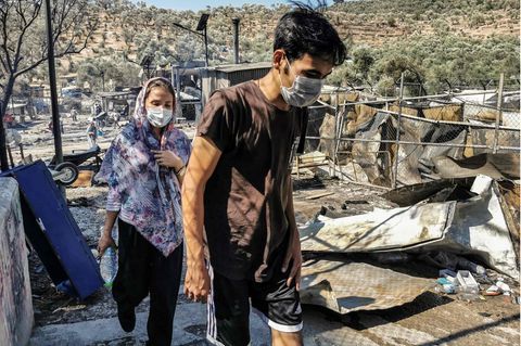 Lager Moria auf Lesbos: Das Flüchtlingslager Moria brennt – so müssen die Menschen dort leben