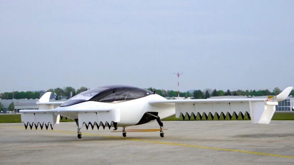 NRW plant Flugtaxis an zwei Flughäfen: Düsseldorf und Köln. NRW plant Flugtaxis an zwei Flughäfen: Düsseldorf und Köln. 0