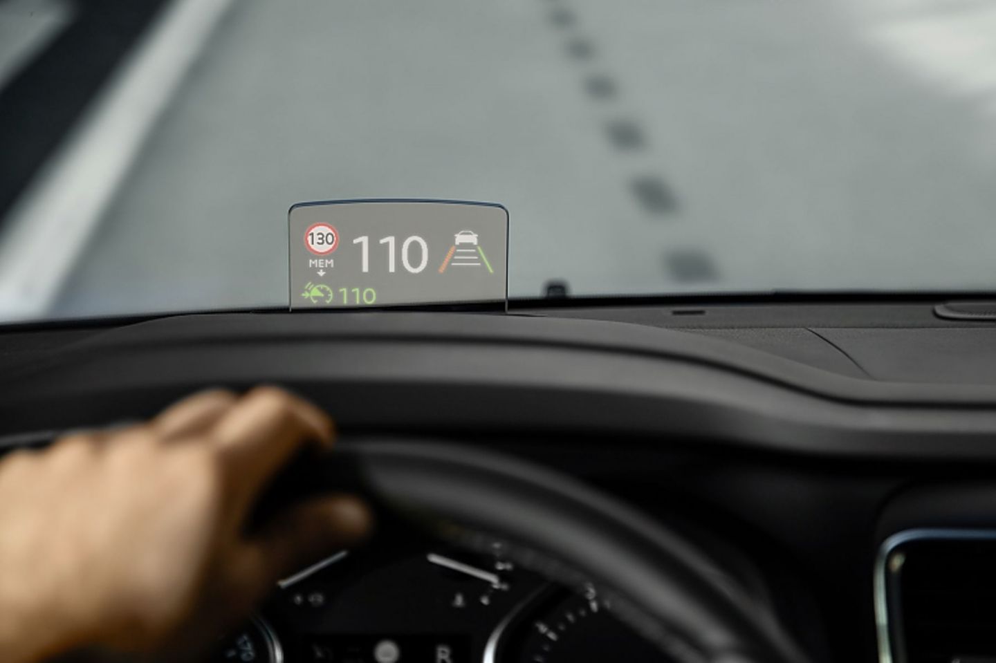 Das Head-up Display ist hilfreich