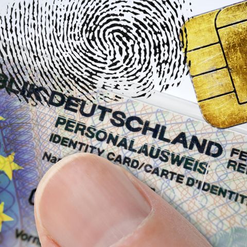 Gesetzesvorlage: Fingerabdruck im Personalausweis: Auf dem Weg zum gläsernen Bürgern