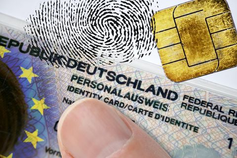 Gesetzesvorlage: Fingerabdruck im Personalausweis: Auf dem Weg zum gläsernen Bürgern