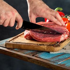 Ein Fleischmesser erleichtert die Arbeit