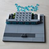 Die breite Hauptpier ist fast fertig, links entsteht die Nordpier für die Billigflieger und rechts die Südpier. Im nächsten Schritt gilt es die Oberlichter zu platzieren...