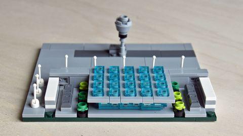 Und Fertig ist das Modell des Flughafens Berlin Brandenburg - in einer knappen halben Stunde Bauzeit.